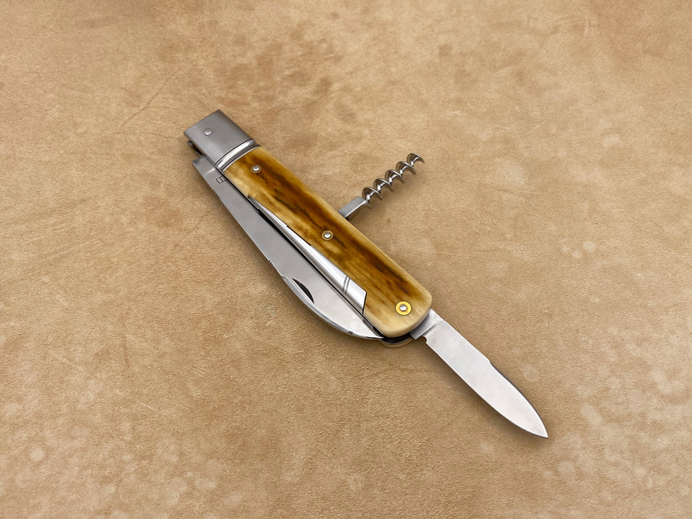 Romain-Alvarez-Pradel-4pcs_Mammouth-(1)
